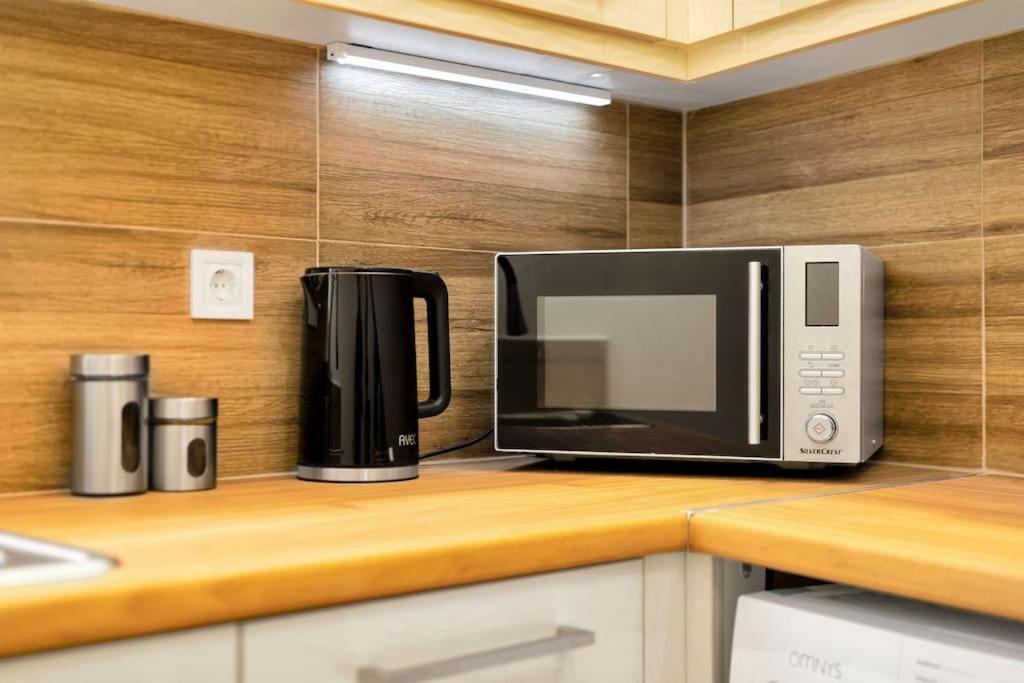 Artemis Modern Apartment Atena Exterior foto